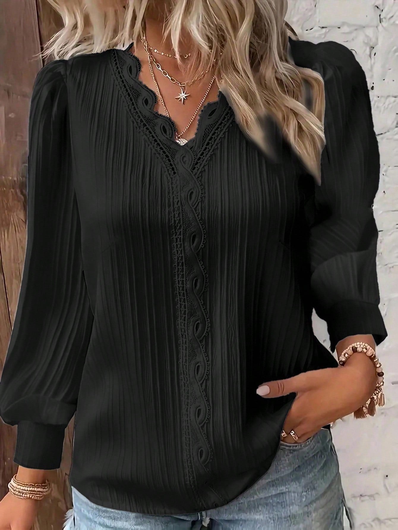 Plus- Black Patterned Top