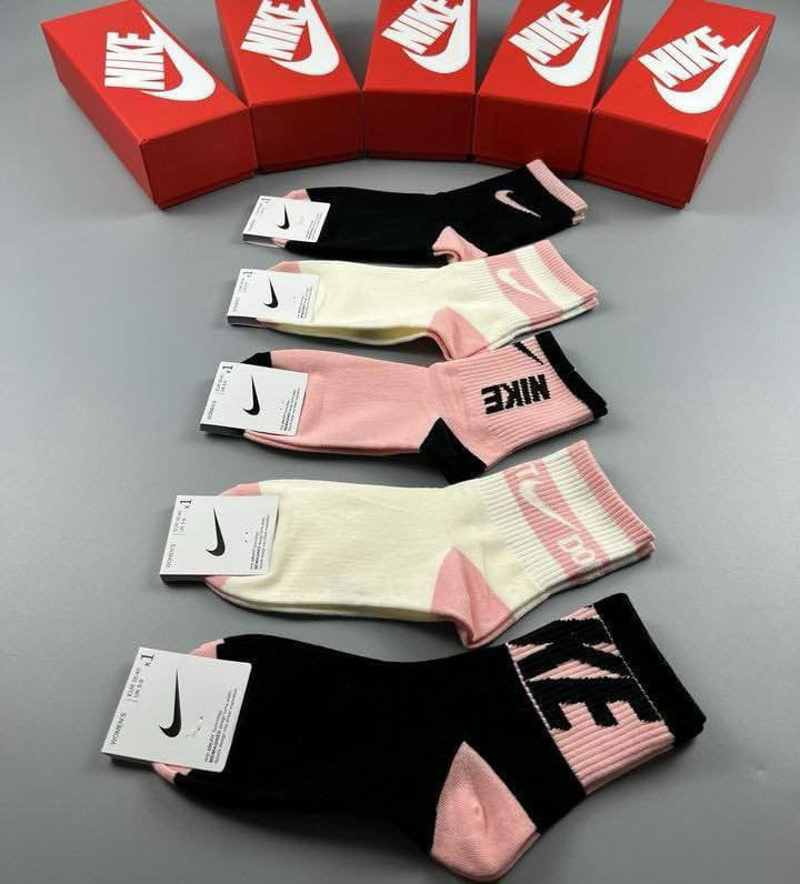Adult Pink, Black & White N I K E Socks