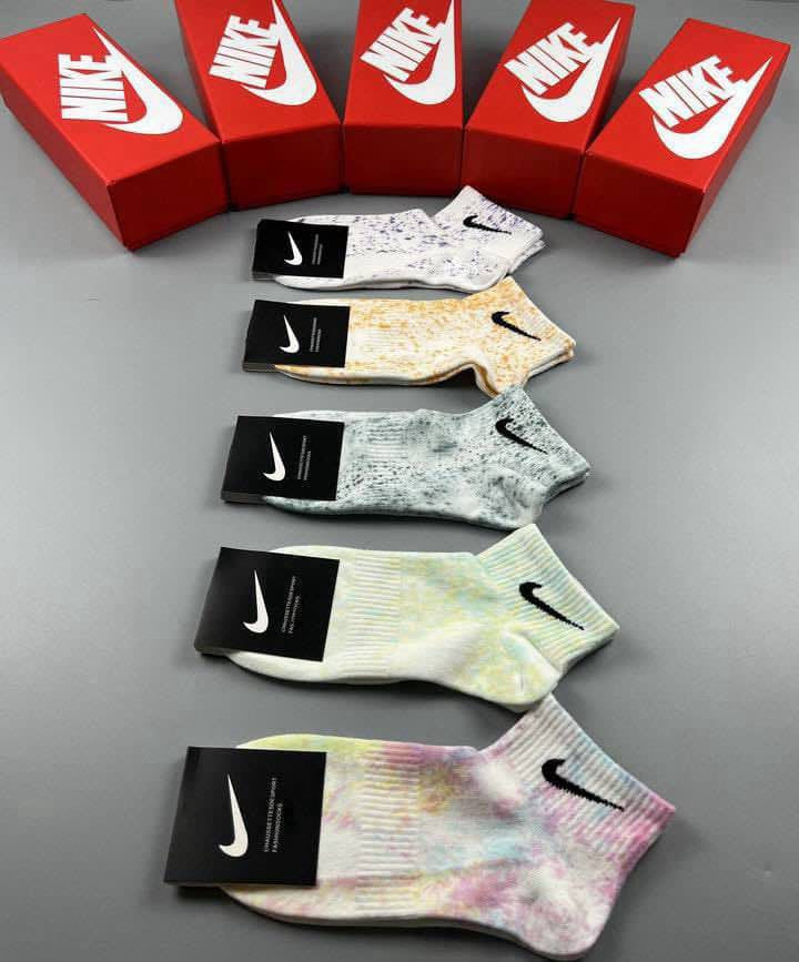 Adult Tie Dye N I K E Ankle Socks