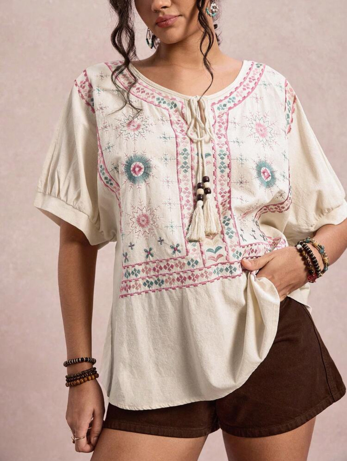 Plus Size Floral Top w/ Tie Detail