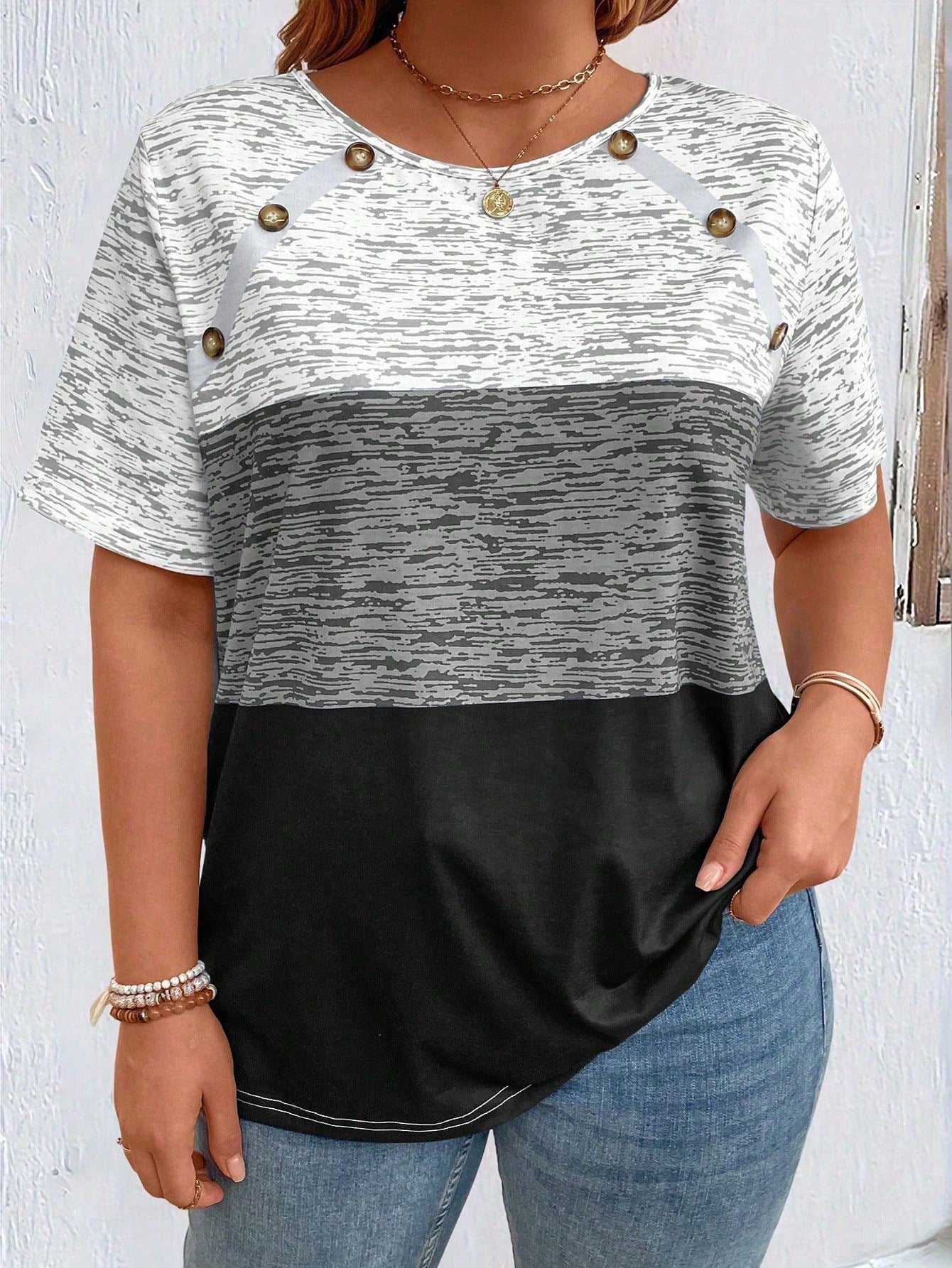 Plus- White, Grey & Black Top w/ Button Detail