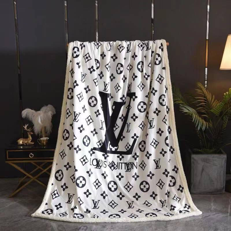 L.V. Super Plush Blanket - White